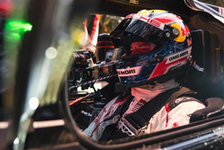 Merk Webber im Porsche 919 Hybrid LMP1 in London