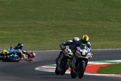 Hector Barbera, Avintia Racing, Tito Rabat, Marc VDS Racing crashen