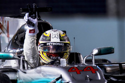 1. Lewis Hamilton, Mercedes AMG F1 W08