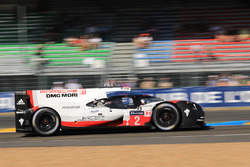 #2 Porsche Team Porsche 919 Hybrid: Timo Bernhard, Earl Bamber, Brendon Hartley