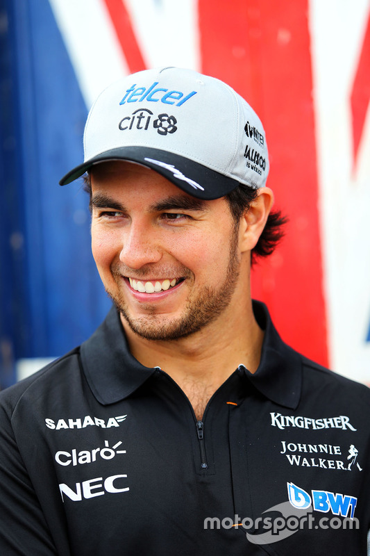 sergio perez, sahara force india f1 on brighton beach