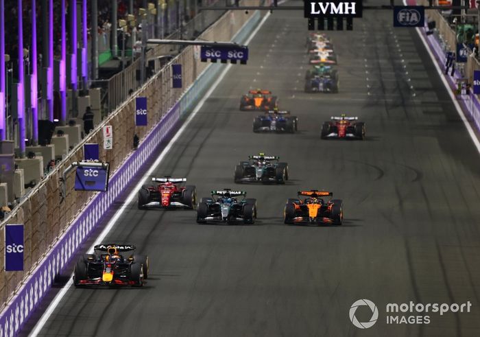 Charles Leclerc, Ferrari, Oscar Piastri, McLaren, Max Verstappen, Red Bull Racing, George Russell, Mercedes