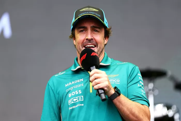 Fernando Alonso, Aston Martin Racing