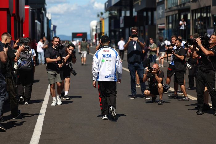 Isack Hadjar, Equipo Racing Bulls