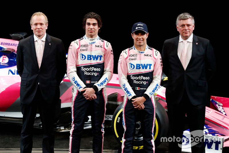 Andrew Green, direttore tecnico, Racing Point F1 Team, Lance Stroll, Racing Point F1 Team, Sergio Perez, Racing Point F1 Team e Otmar Szafnauer, Team Principal, Racing Point F1