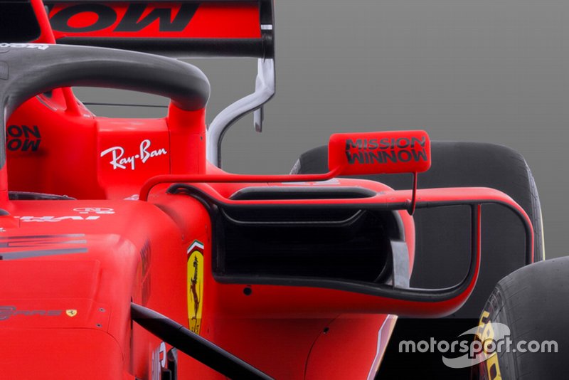 Ferrari SF90, dettaglio della pance con la bocca dei radiatori in alto