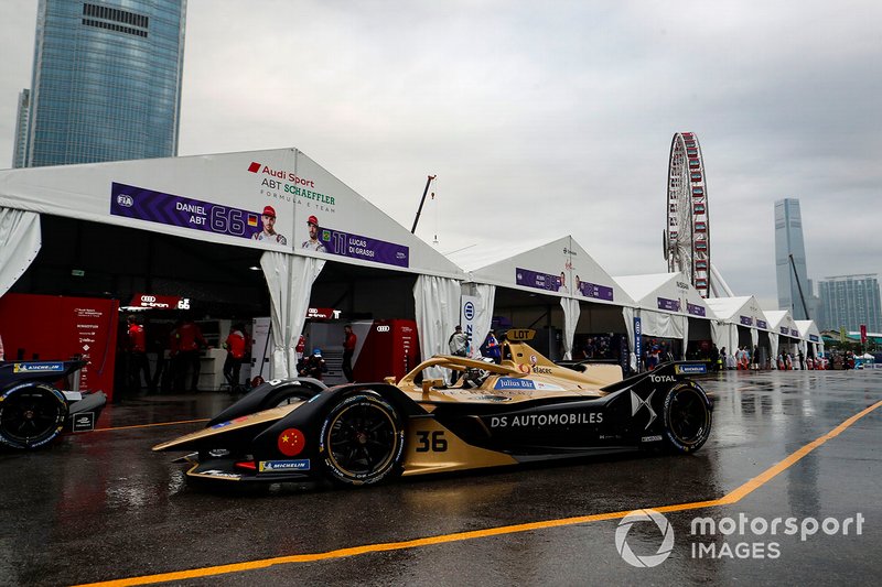 Andre Lotterer, DS TECHEETAH, DS E-Tense FE19 leaves the pit lane