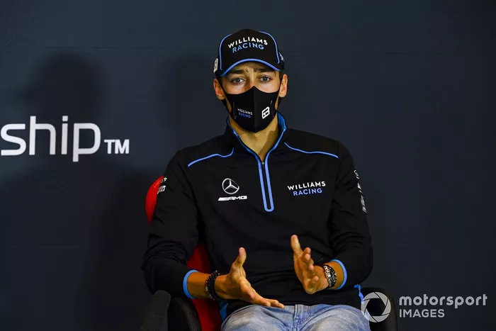 George Russell, Williams Racing, en la conferencia de prensa