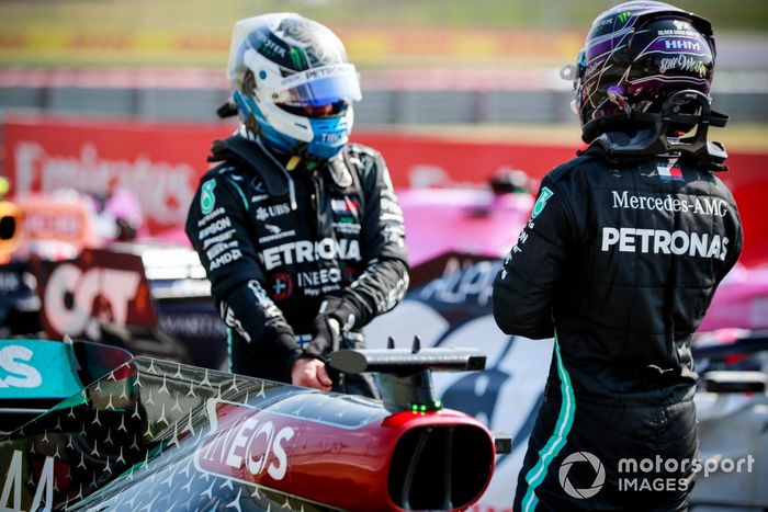 Valtteri Bottas, Mercedes AMG F1, Lewis Hamilton, Mercedes AMG F1, llegan al Parc Ferme