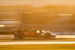 #7 Porsche Penske Motorsport Porsche 963: Felipe Nasr, Nick Tandy, Laurens Vanthoor