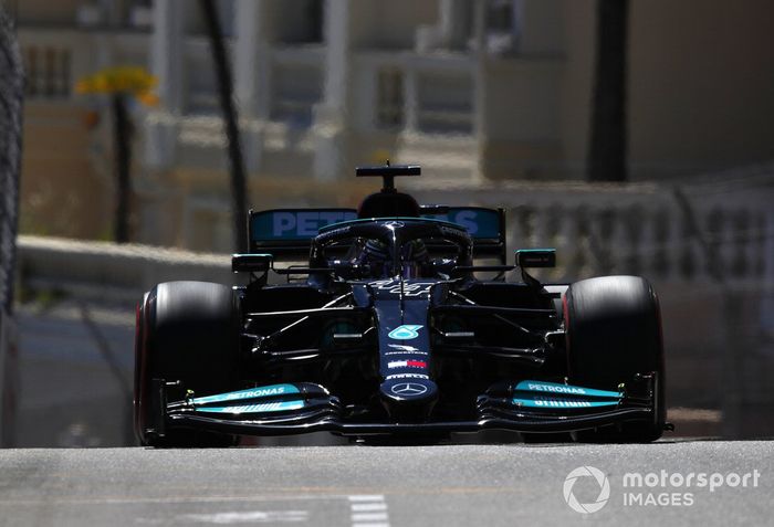 Lewis Hamilton, Mercedes W12