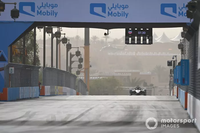 Lucas di Grassi, Venturi Racing, Silver Arrow 02