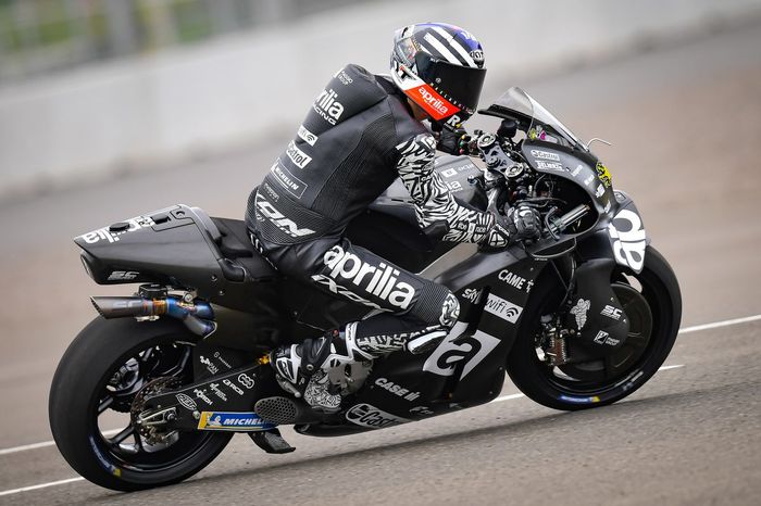 4º Aleix Espargaró, Aprilia Racing Team (1'31.385)