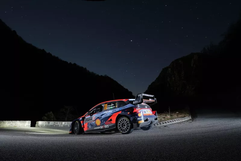 Thierry Neuville, Martijn Wydaeghe, Hyundai Shell Mobis World Rally Team Hyundai i20 N Rally1