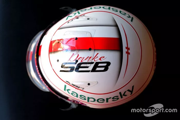 Casco de Charles Leclerc, Ferrari