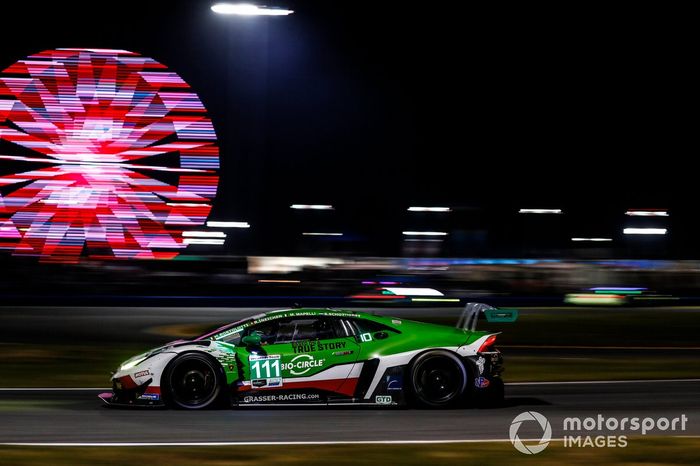 #111: GRT Grasser Racing Team Lamborghini Huracan GT3, GTD: Rolf Ineichen, Mirko Bortolotti, Steijn Schothorst, Marco Mapelli