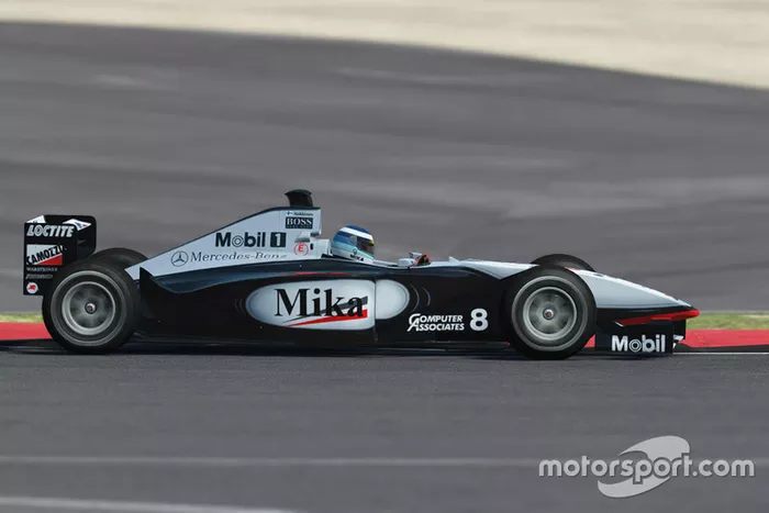 McLaren MP4/13