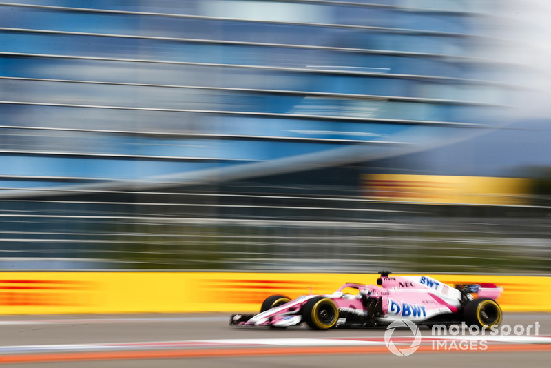 <img src="https://cdn-1.motorsport.com/static/custom/car-thumbs/F1_2018/TESTS/forceindia.png" alt="" width="250" /> Force India