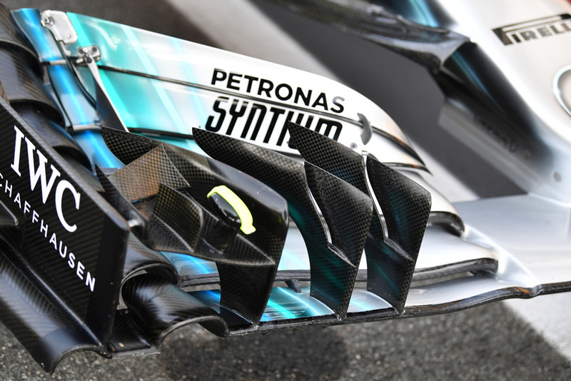 Mercedes AMG F1 W09 ön kanat detay