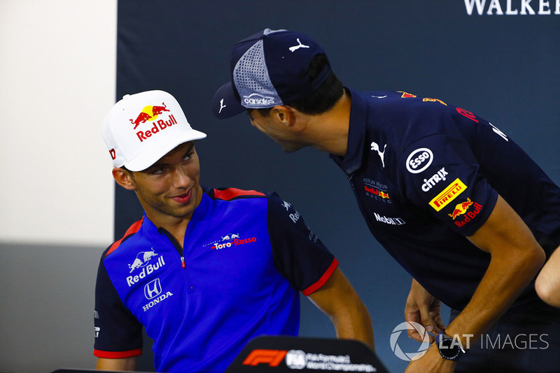 П'єр Гаслі, Toro Rosso, Даніель Ріккардо, Red Bull Racing