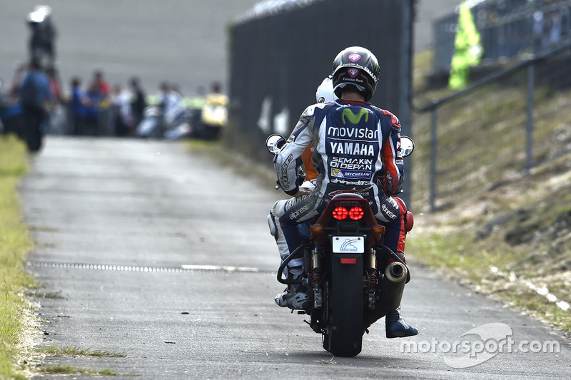 Unfall: Jorge Lorenzo, Yamaha Factory Racing