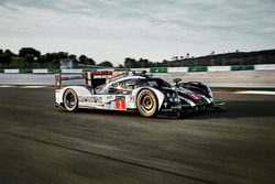 #1 Porsche Team Porsche 919 Hybrid: Тимо Бернхард, Марк Уэббер, Брендон Хартли