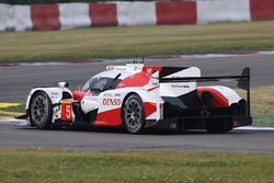 #5 Toyota Racing, Toyota TS050 Hybrid: Anthony Davidson, Sébastien Buemi, Kazuki Nakajima