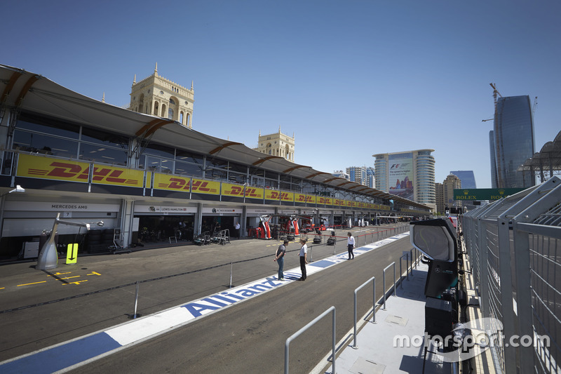 Ambiente del circuito de la ciudad de Bakú