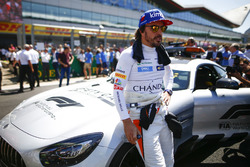 Fernando Alonso, McLaren, on the grid with the Safety Car