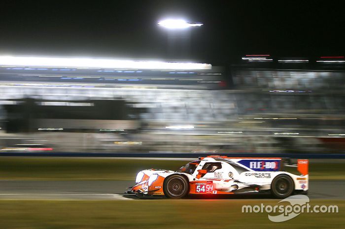 #54 CORE autosport ORECA LMP2: Jon Bennett, Colin Braun, Romain Dumas, Loic Duval