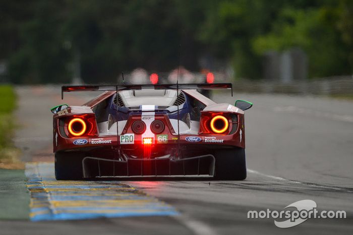 #66 Ford Chip Ganassi Racing Ford GT: Stefan Mücke, Olivier Pla, Billy Johnson