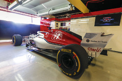 Sauber C37