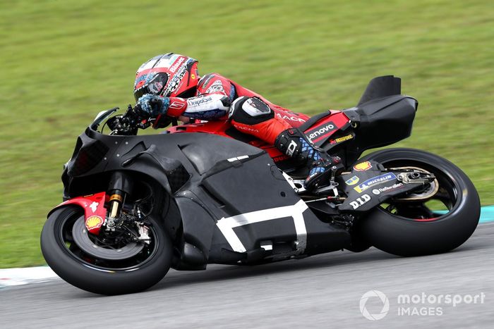 Michel Pirro, Equipo Ducati