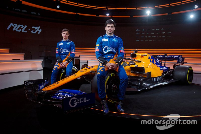 Lando Norris, McLaren, Carlos Sainz Jr., McLaren