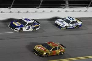 Austin Dillon, Richard Childress Racing, Chevrolet Camaro Dow, Chase Elliott, Hendrick Motorsports, Chevrolet Camaro NAPA AUTO PARTS, Ty Dillon, Germain Racing, Chevrolet Camaro GEICO