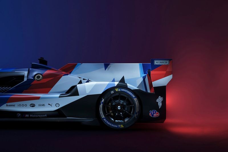BMW M Hybrid V8 livery