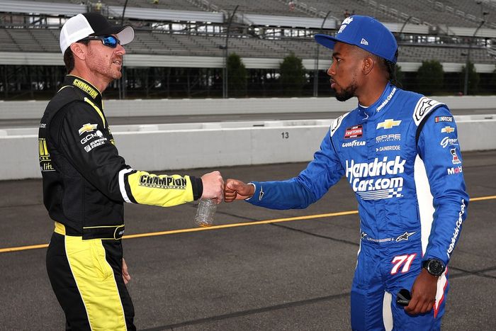 Grant Enfinger, CR7 Motorsports Chevrolet, Rajah Caruth, Spire Motorsports Chevrolet