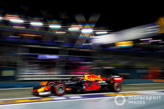 Alexander Albon, Red Bull Racing RB15 