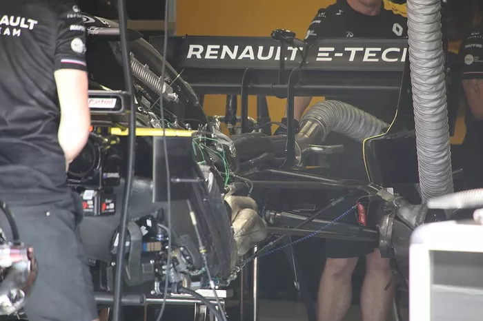 Motor del Renault R.S. 19