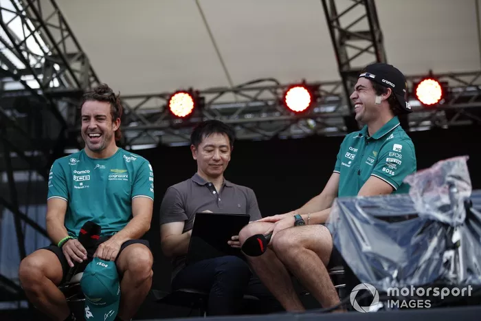 Fernando Alonso, Aston Martin F1 Team Lance Stroll, Aston Martin F1 Team 