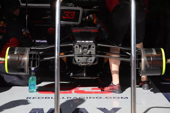 Détail de l'avant de la Red bull Racing RB16