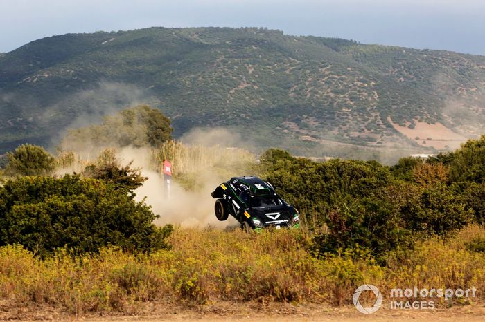 Emma Gilmour, Stephane Sarrazin, Veloce Racing
