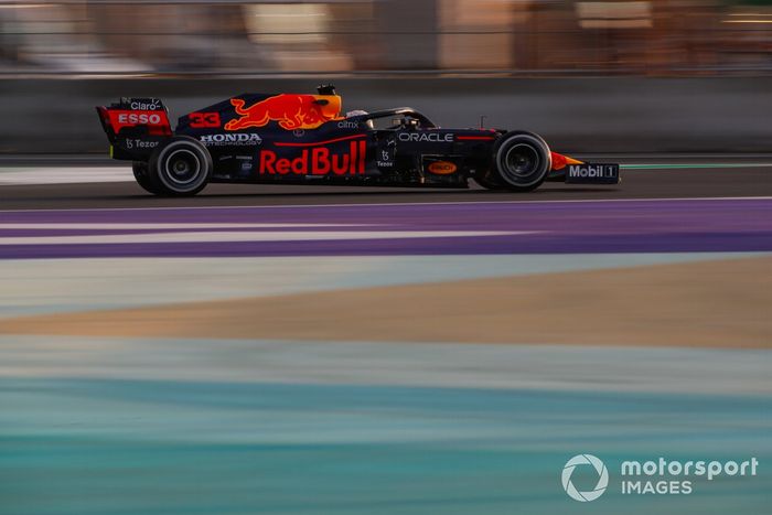 Max Verstappen, Red Bull Racing RB16B