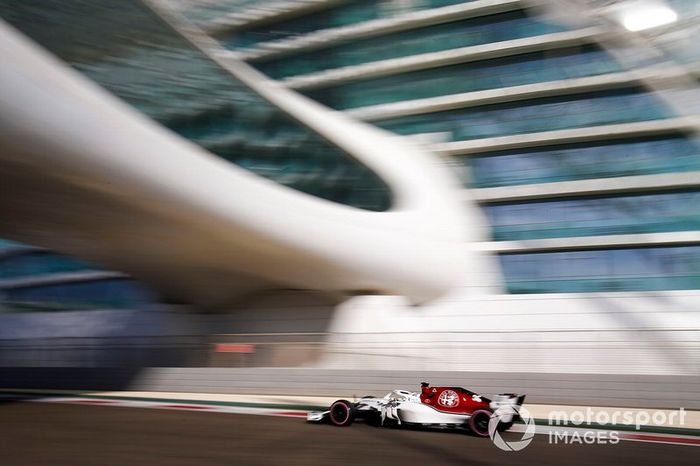 Antonio Giovinazzi, Sauber C37