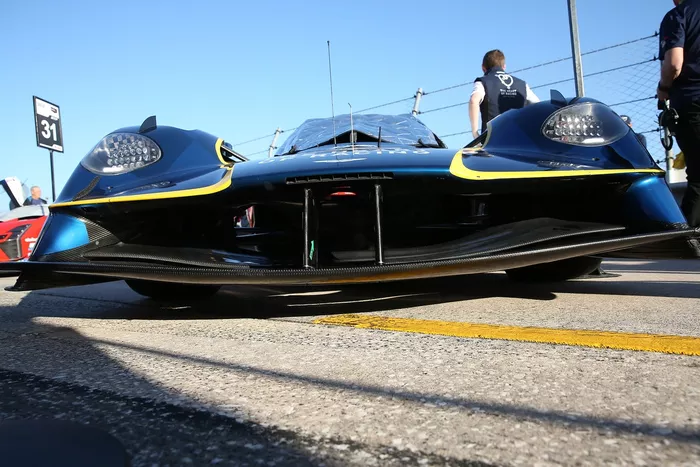 #23 Aston Martin THOR Team Aston Martin Valkyrie: Ross Gunn, Roman De Angelis, Alex Riberas