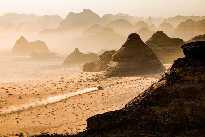 #299 The Dacia Sandriders Dacia: Nasser Al-Attiyah, Fabian Lurquin