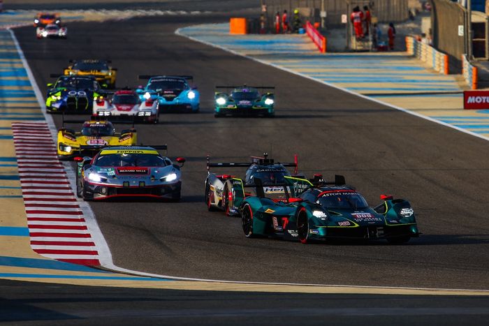 #009 Aston Martin Thor Team Aston Martin Valkyrie: Alex Riberas, Marco Sorensen, Roman De Angelis