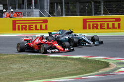 Себастьян Феттель, Ferrari SF70H, Валттері Боттас, Mercedes-Benz F1 W08