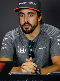 Fernando Alonso, McLaren Perşembe basın toplantısı