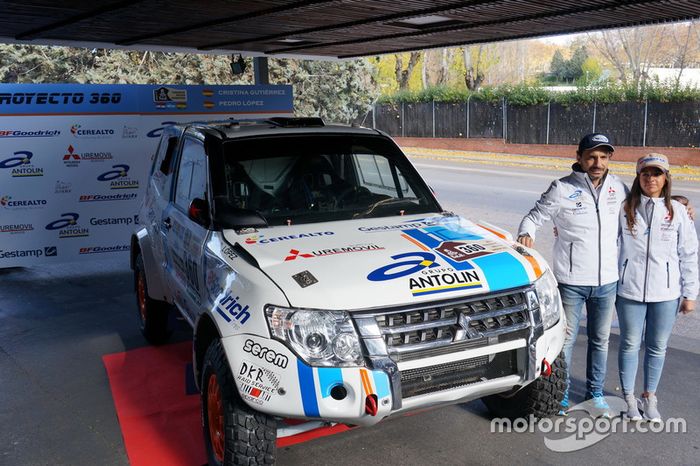 Cristina Gutiérrez, Pedro López, Mitsubishi